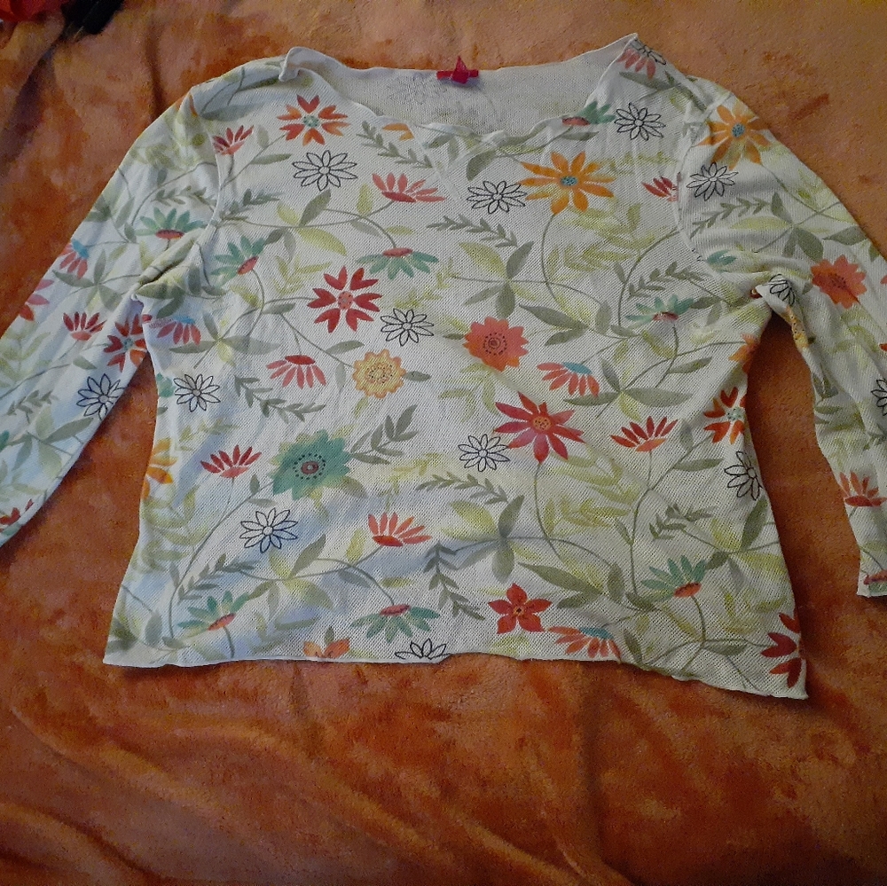 J. Jill 3/4 crewneck floral top multicolored.
